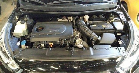 Black Hyundai Accent 2016 for sale in Quezon City