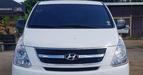 Sell 2013 Hyundai Starex in Taytay