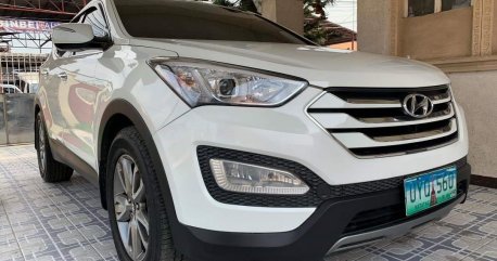 Hyundai Santa Fe 2013 for sale in Manila
