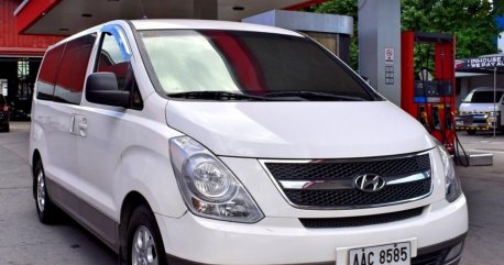 Selling Hyundai Starex 2014 in Lemery