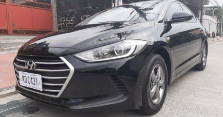 Sell Black 2019 Hyundai Elantra in Quezon City