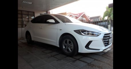 Selling Hyundai Elantra 2018 Sedan in Batangas City