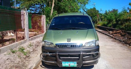 Green Hyundai Starex 1997 for sale in Moncada