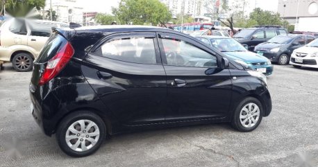 Sell 2016 Hyundai Eon in Manila