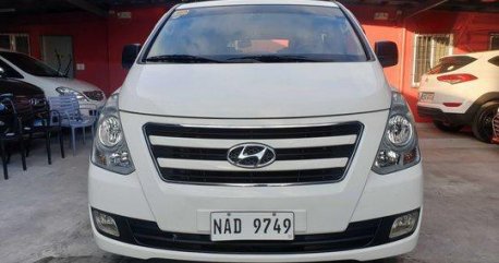 Sell White 2016 Hyundai Grand starex in Manila