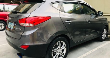 Purple Hyundai Tucson 2011 for sale in Manila