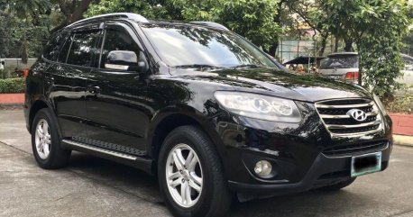Sell Black 2011 Hyundai Santa Fe SUV / MPV in Quezon City