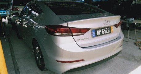 Sell Silver 2016 Hyundai Elantra in Quezon City 