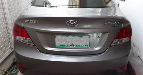 Selling Hyundai Accent 2011 in Manila