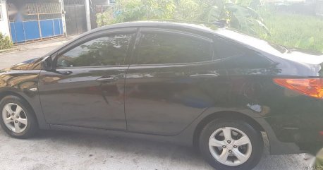 Sell Black 2013 Hyundai Accent in Manila