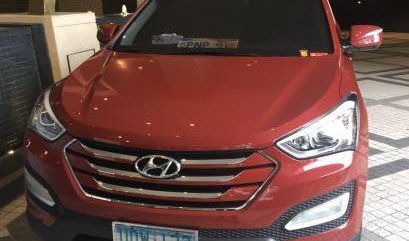 Selling Red Hyundai Santa Fe 2013 in Makati