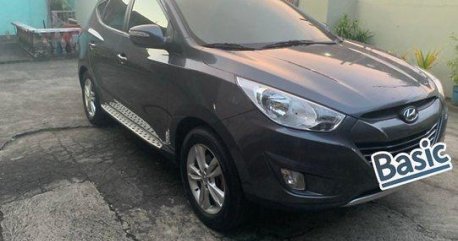 Sell Grey 2013 Hyundai Tucson in Manila