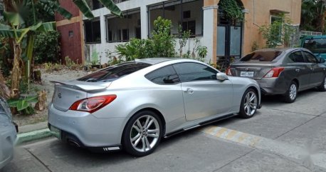 Silver Hyundai Genesis 2015 for sale in Cainta