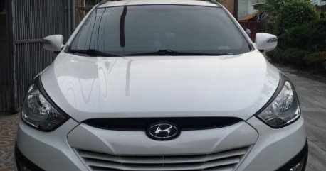 White Hyundai Tucson 2013 SUV / MPV for sale in Taytay