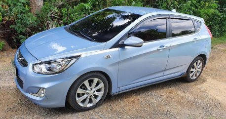 Blue Hyundai Accent for sale in Malolos