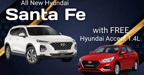 White Hyundai Santa Fe for sale in Makita city