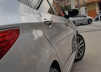 Sell Silver Hyundai Accent in Valenzuela