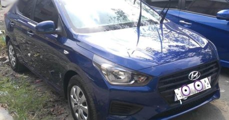 Selling Blue Hyundai Reina 2020 in Biñan