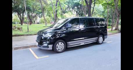 Black Hyundai Starex 2019 for sale in Manila