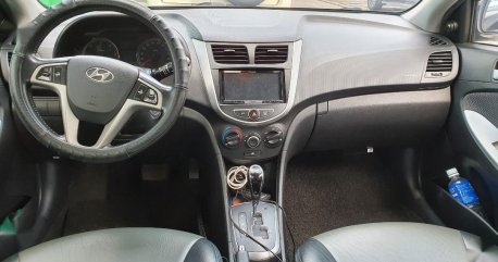 Blue Hyundai Accent for sale in Las Pinas