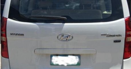 Sell White Hyundai Grand starex in Mandaue