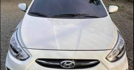 White Hyundai Accent for sale in Bulacan