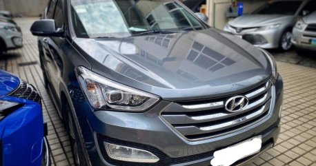 Sell Silver Hyundai Santa Fe in San Juan