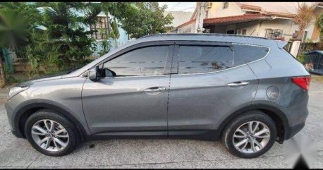 Sell Grey Hyundai Santa Fe in Bambang