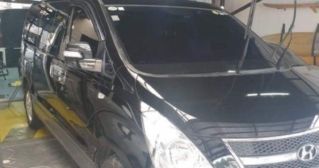 Sell Black Hyundai Grand starex in Parañaque
