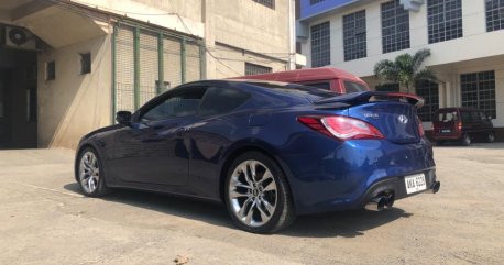 Sell Blue Hyundai Genesis in Plaridel