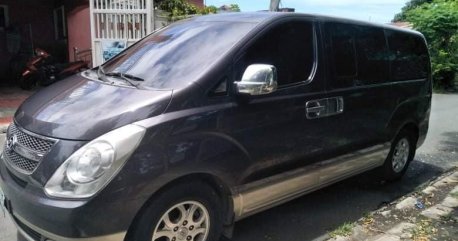 Grey Hyundai Santa Fe for sale in Cavite