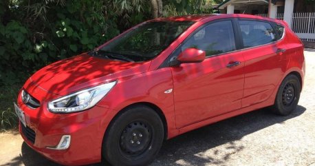 Sell Red 2016 Hyundai Accent Sedan in Manila