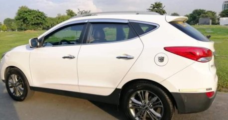 White Hyundai Tucson 2015 for sale in Quezon City