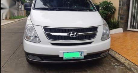 White Hyundai Grand Starex 2010 for sale in Quezon City