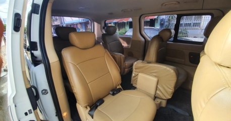 Pearl White Hyundai Grand starex for sale in Manila