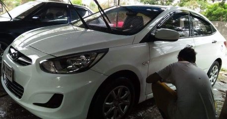 Sell White 2015 Hyundai Accent in Rizal