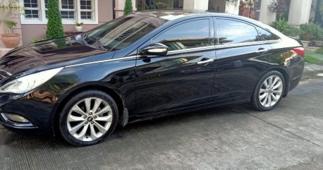 Black Hyundai Sonata 2012 for sale in Manila