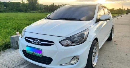 Hyundai Accent CRDI Hatchback Auto 2013