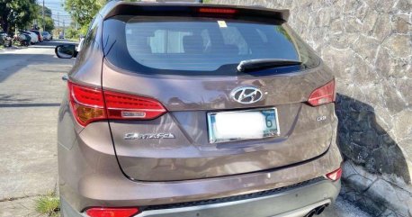 Selling Hyundai Santa Fe 2013