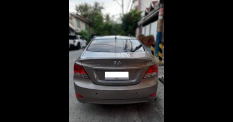 Selling Silver Hyundai Accent 2014 in General Trias