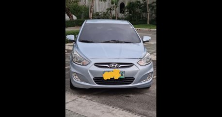 Sell  2013 Hyundai Accent Hatchback in Manila