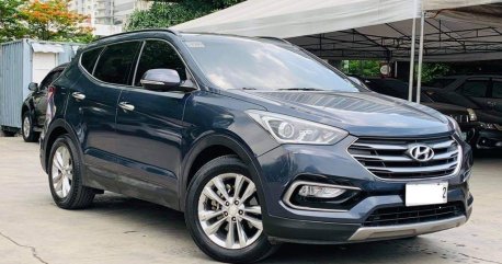 Hyundai Santa Fe 2017 for sale Automatic