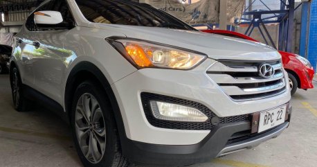 Selling Hyundai Santa Fe 2013 