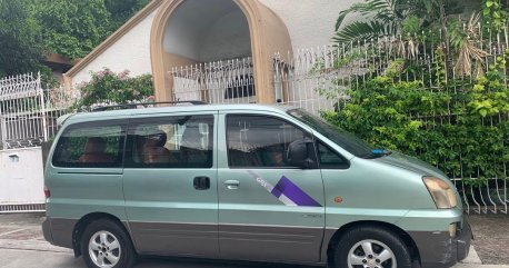 Green Hyundai Starex 2005 for sale in Manila