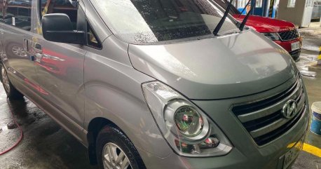 Selling Silver Hyundai Starex 2019 in Quezon City