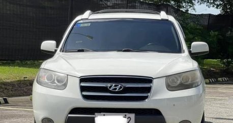 Selling White Hyundai Santa Fe 2008 in Las Piñas