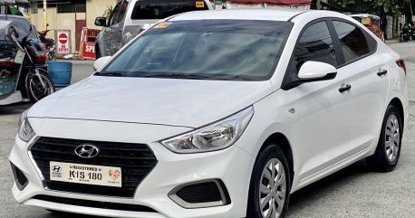 White Hyundai Accent 2020 for sale in Manual