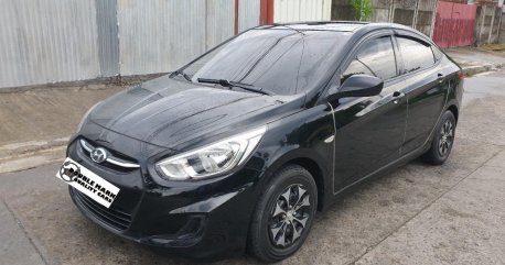 Selling Black Hyundai Accent 2018 in Quezon City