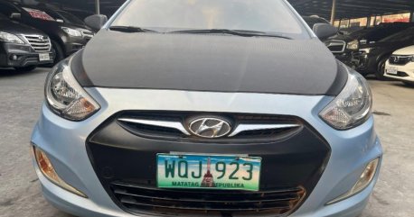 Selling Blue Hyundai Accent 2014 in Las Piñas