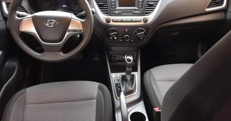 White Hyundai Accent 2019 for sale in Manila